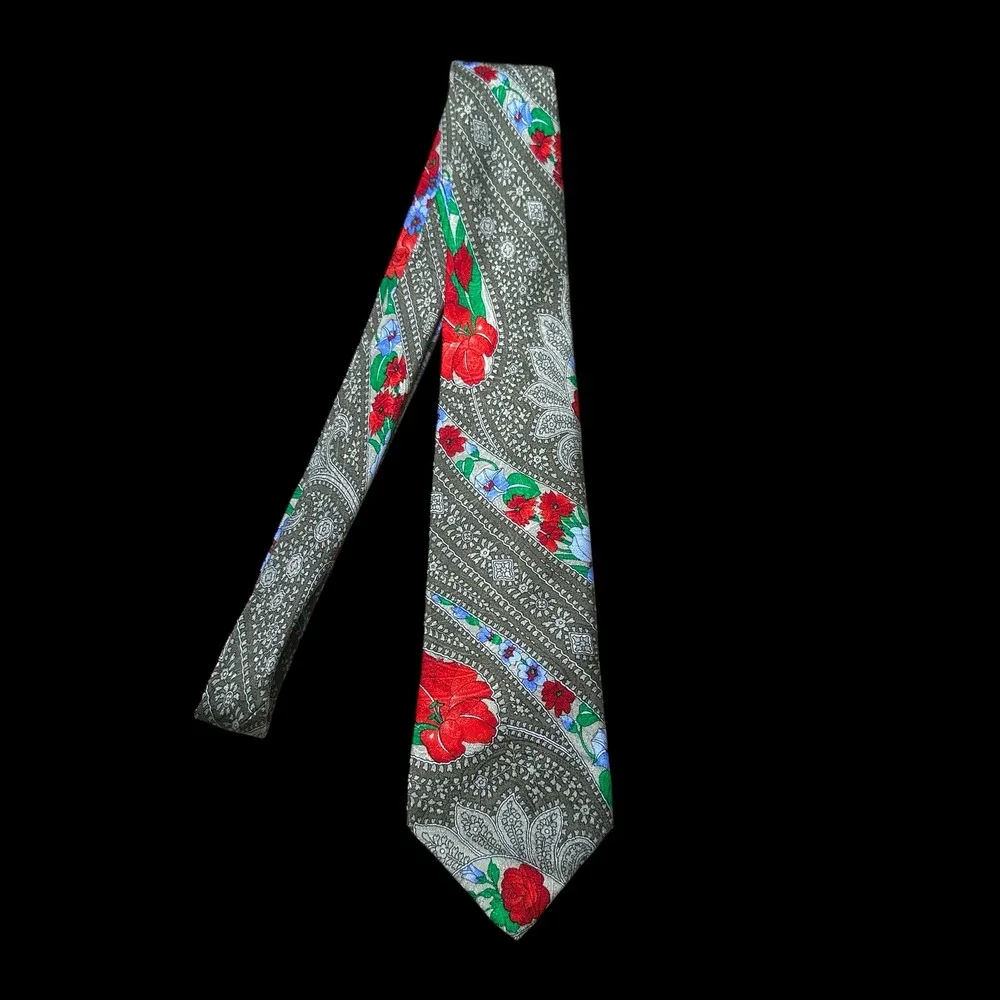 Leonard Paris Maus & Hoffman Mens Silk Tie Paisley Floral Red Green Italy France